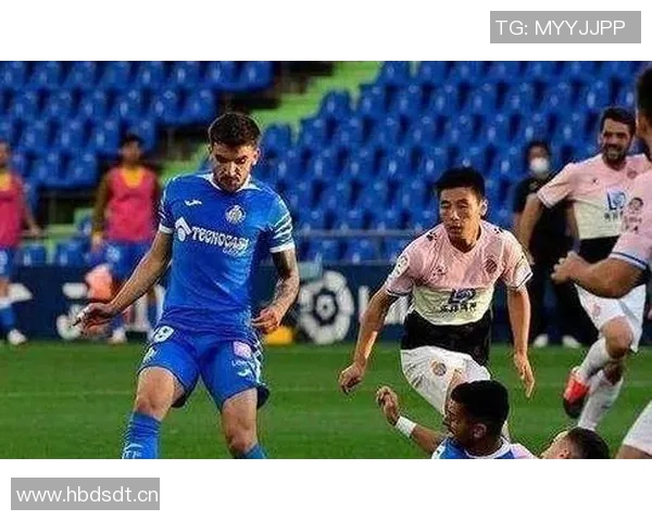 球员交易赛场爆发小插曲,裁判如何处理? 球员交易赛场爆发小插曲,裁判如何处理?